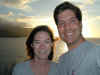hnymn-kauai-kw-dan-self-sunset-1-600.jpg (63955 bytes)